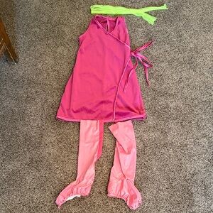 Girls Daphne costume with scarf and boot covers